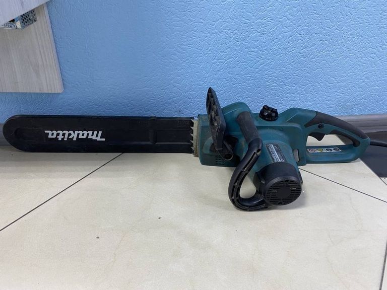 Makita UC4041A