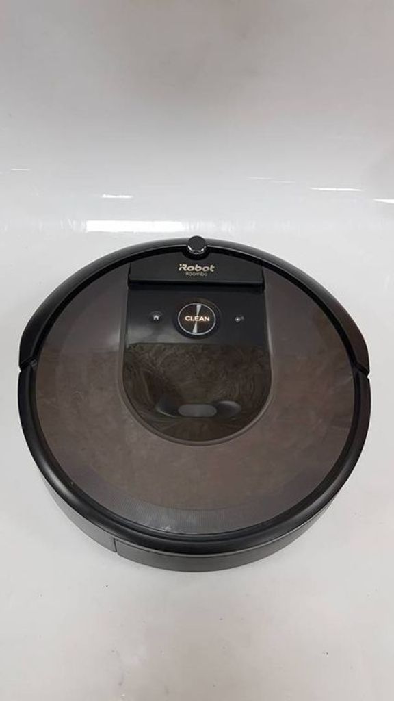 Roomba i8+ plus