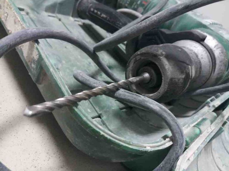 Оголошення Dewalt d 25333 k 950 вт Б/У