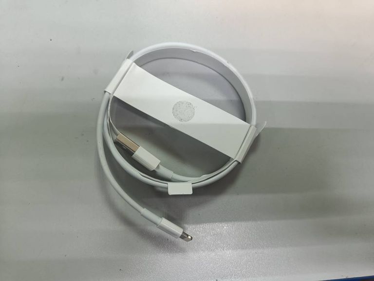 Apple lightning to usb