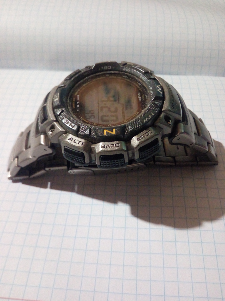Объявление Casio Pro Trek PRG-240-1ER Б/У