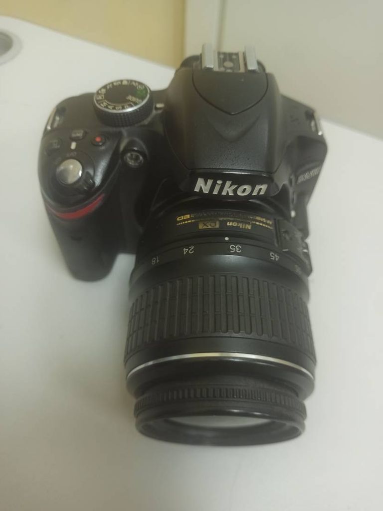 Купить Nikon d3200 + nikon nikkor af-s 18-55mm 1:3.5-5.6gii vr ii dx Б/У