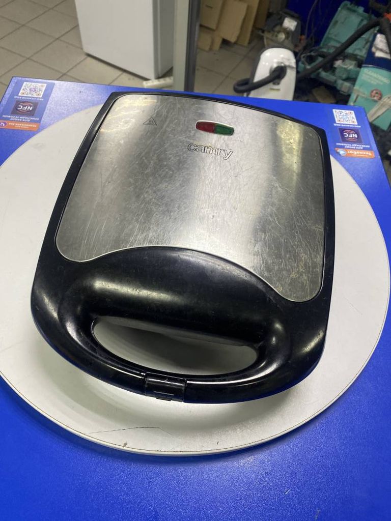 Купить Camry CR 3023 Б/У