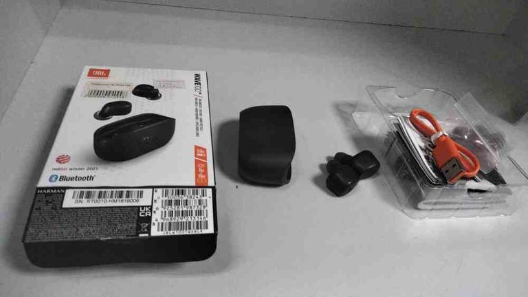 Купить Jbl Wave 100 Black (JBLW100TWSBLK) Б/У