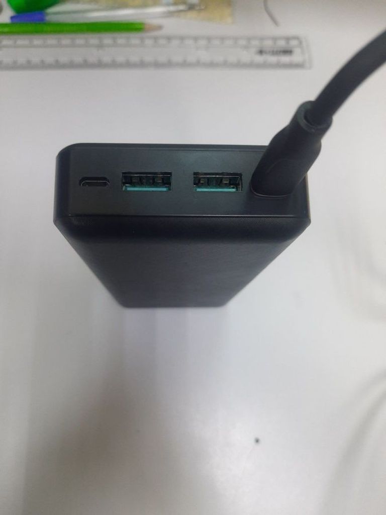 Дешево Wuw y100 20000mah 22.5w з ломбарду