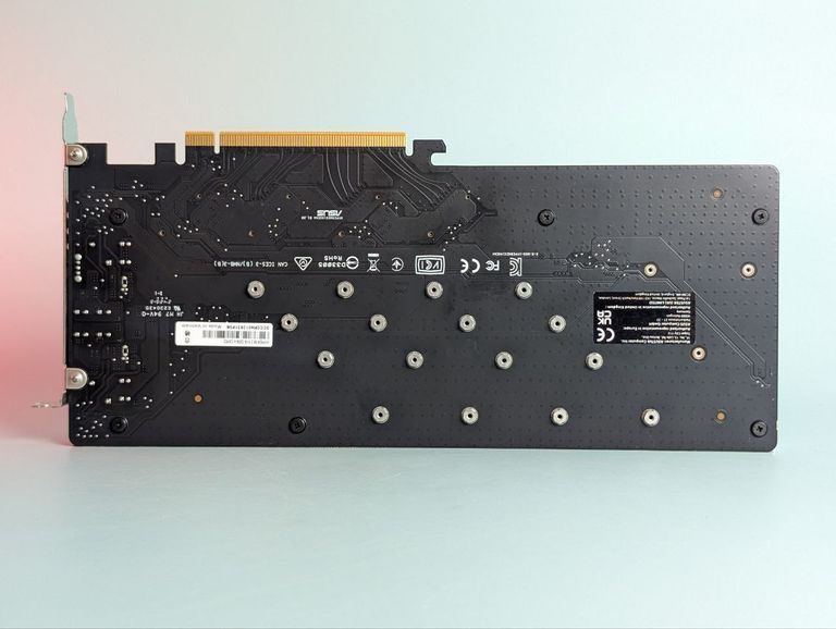 Плата-адаптер Asus PCIe Hyper M.2 X16 PCIe 4.0 X4 Expansion Card GEN 4 — 256 Gbps. Нова. Код:null. Изображение 6