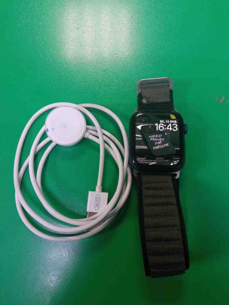 Купити Apple Watch Series 6 GPS 44мм Б/У