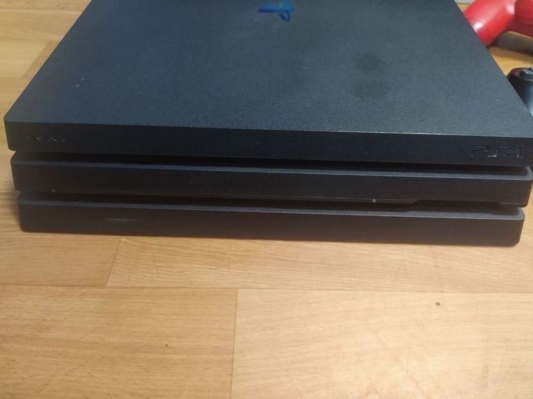 Розпродаж Sony playstation 4 pro, продавець Техноскарб