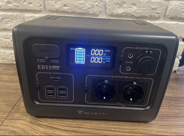 Купити Bluetti eb55 portable power station 700w 537wh Б/У