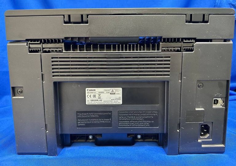 Розпродаж Canon i-SENSYS MF3010 + CANON 725 2pcs (5252B034), продавець Техноскарб