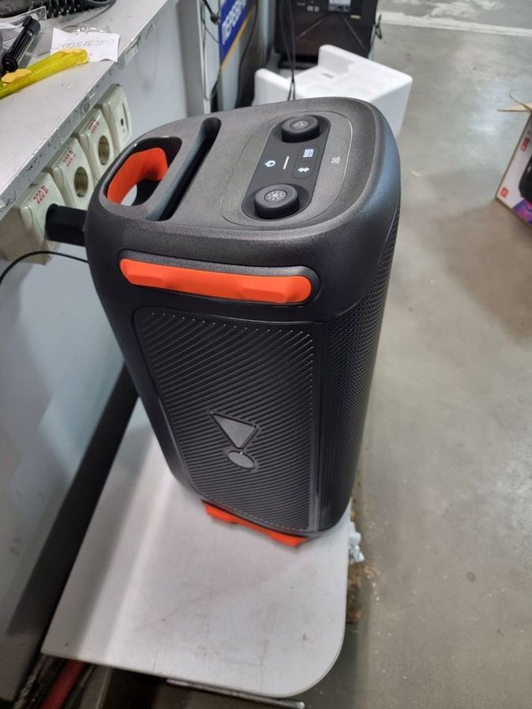 Дешево Jbl partybox 110 з ломбарду