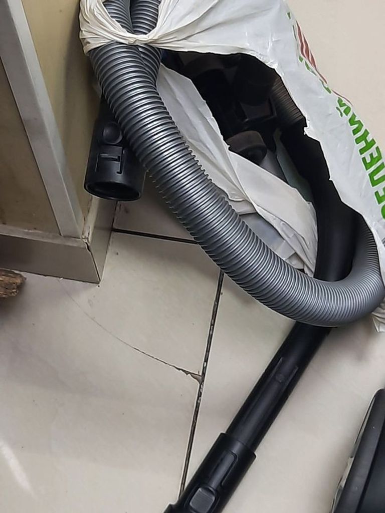 Оголошення Philips fc 9556 Б/У