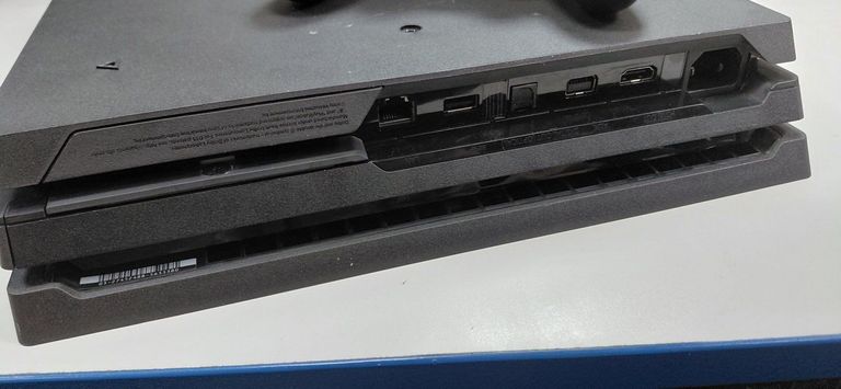 Оголошення Sony playstation 4 1tb Б/У