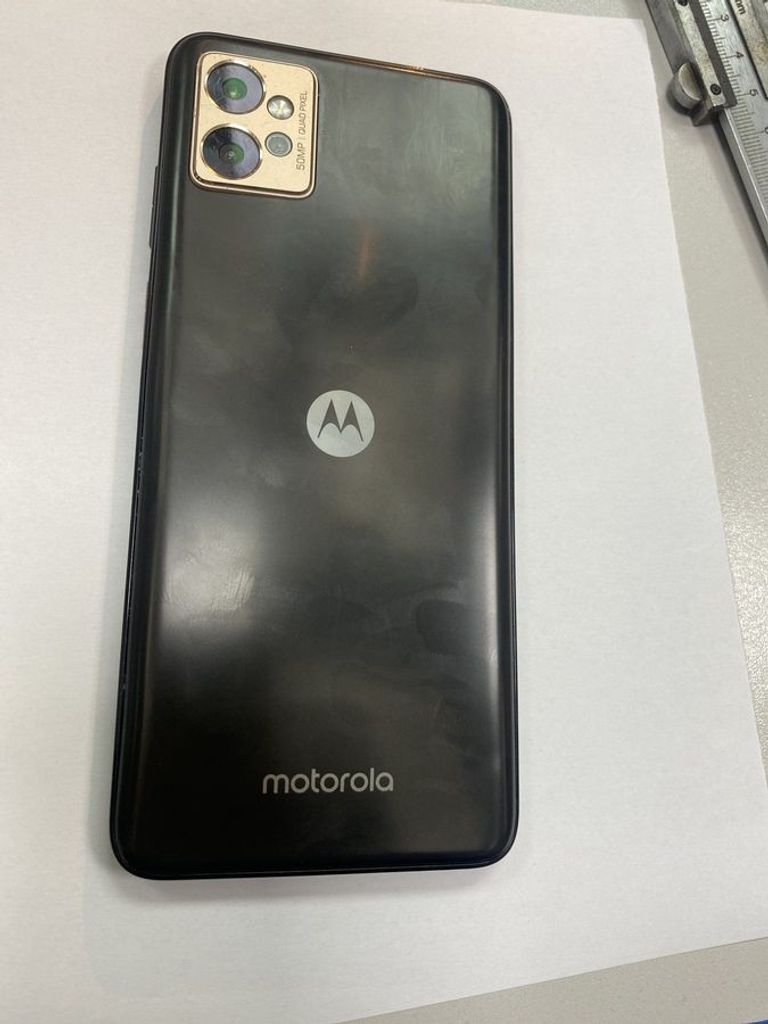 Оголошення Motorola xt2235-2 moto g32 6/128gb Б/У
