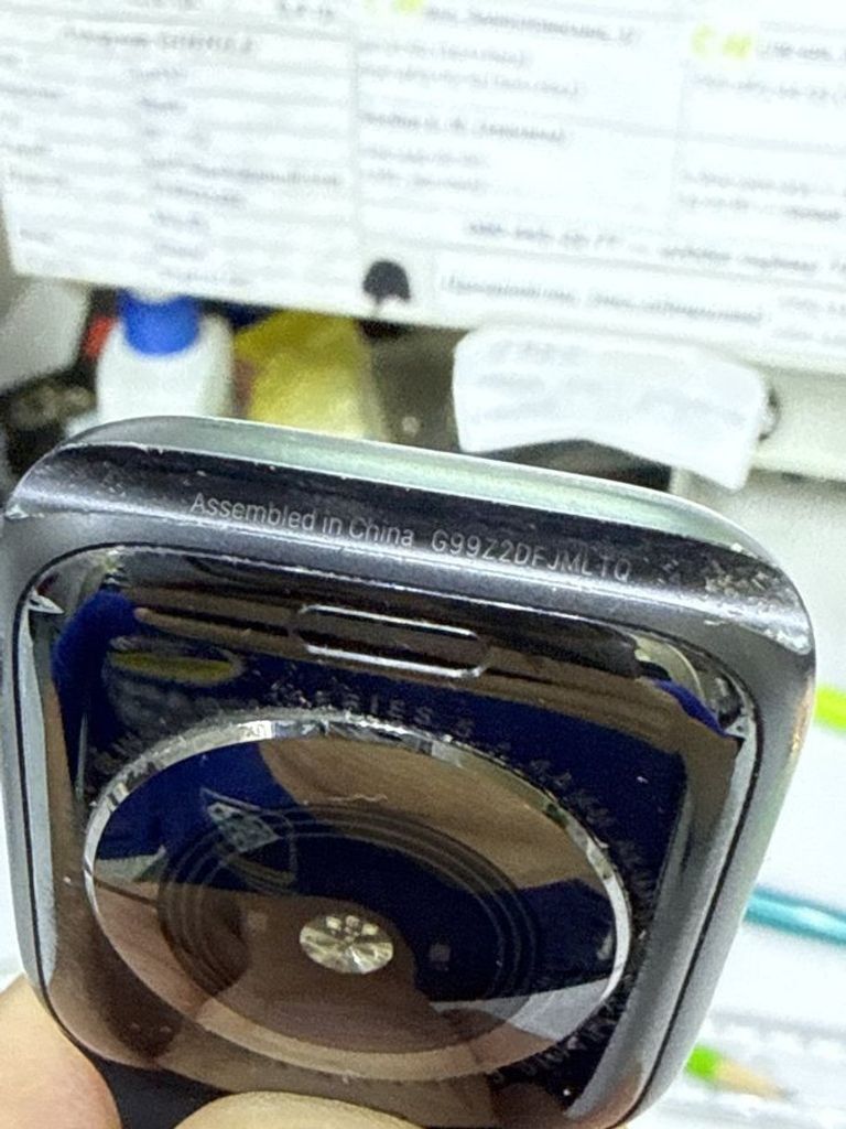 Дешево Apple watch series 5 gps 44mm aluminium case a2093 з ломбарду