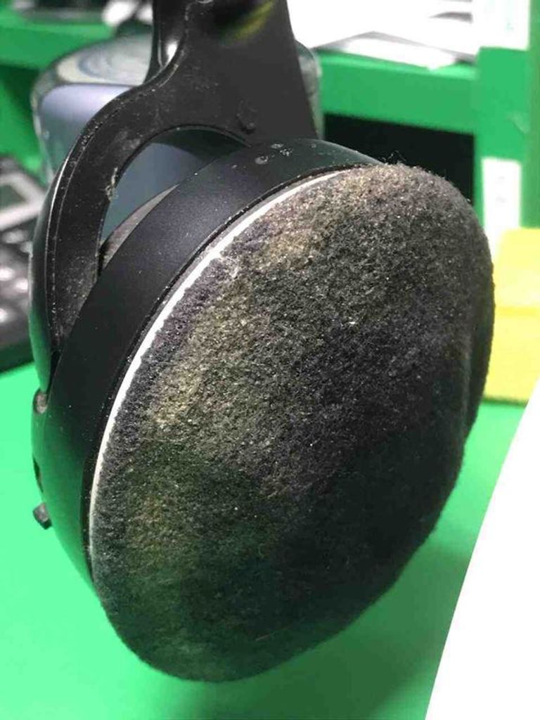 Дешево Sennheiser HDR 120 з ломбарду