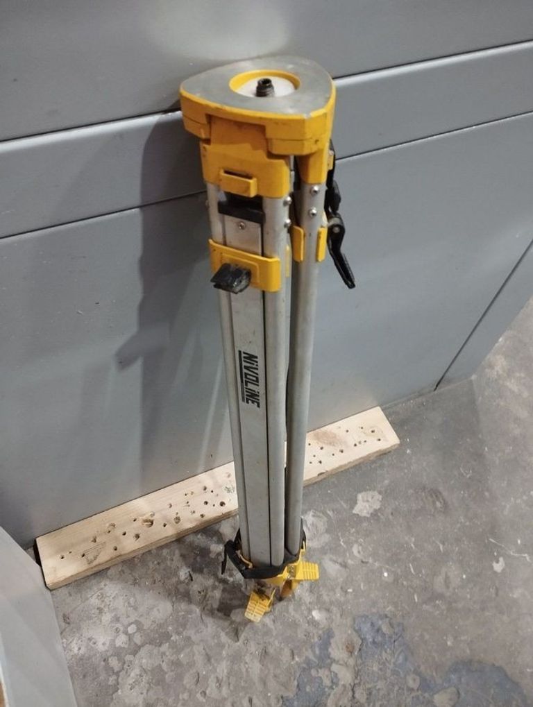 Купить Wiwu без моделі Б/У