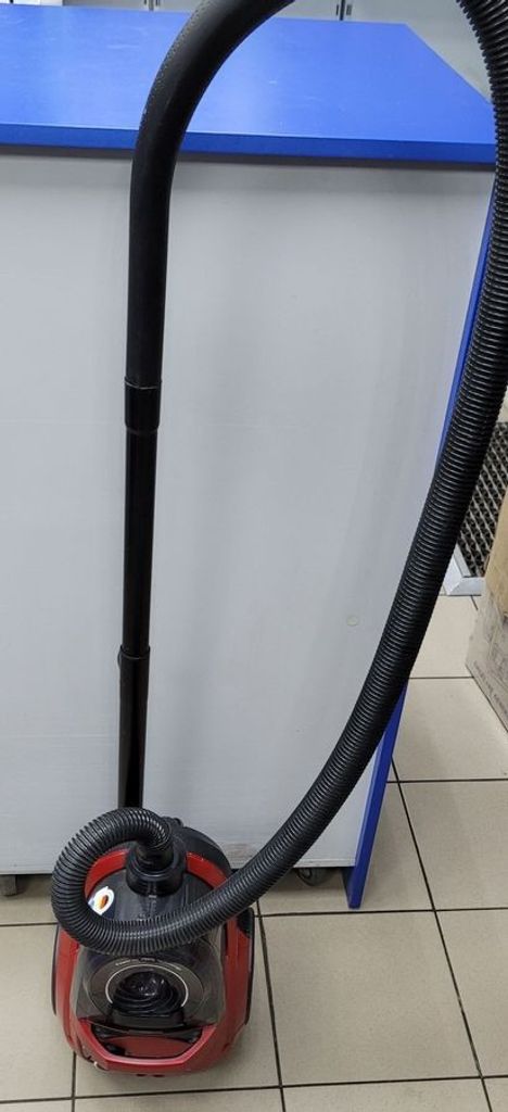 Купити Bosch Serie 4 BGS21X320 Б/У