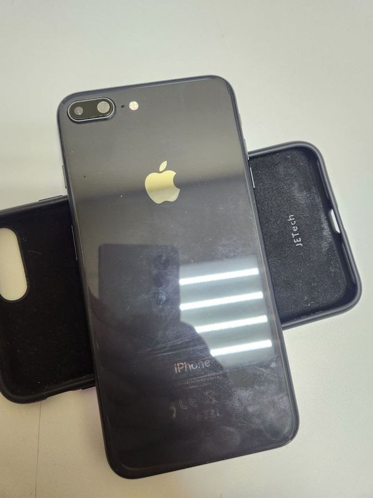 Apple iphone 8 plus 64gb Код:01-200790058. Изображение 6