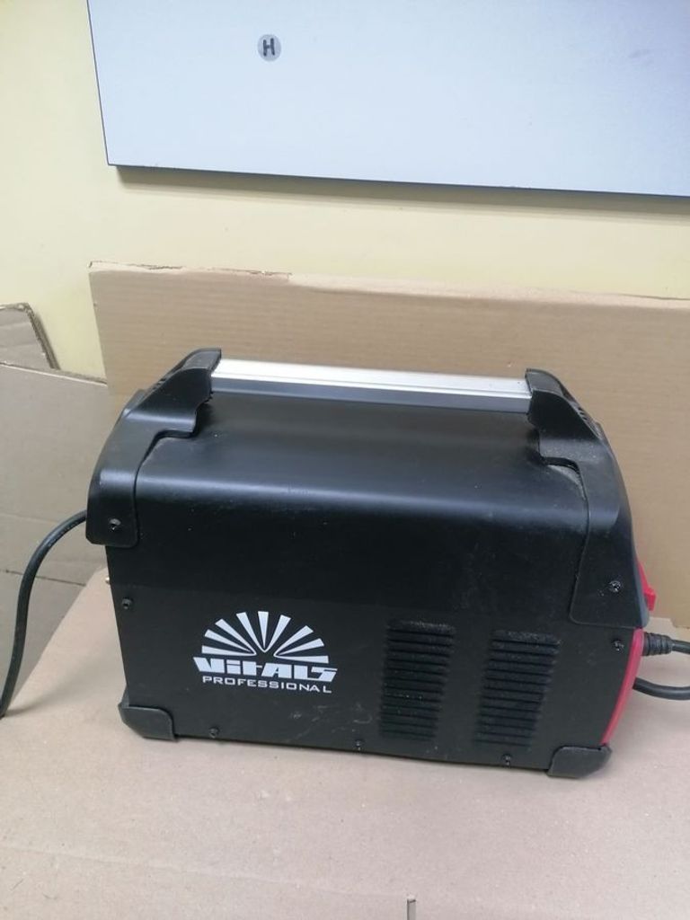 Распродажа Vitals MIG 2000 LCD Alu Synergy (156989), продавец Техноскарб