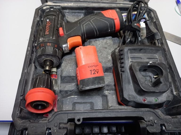 Купити Dnipro-M cd-12qx/ rs-12 2акб зп Б/У