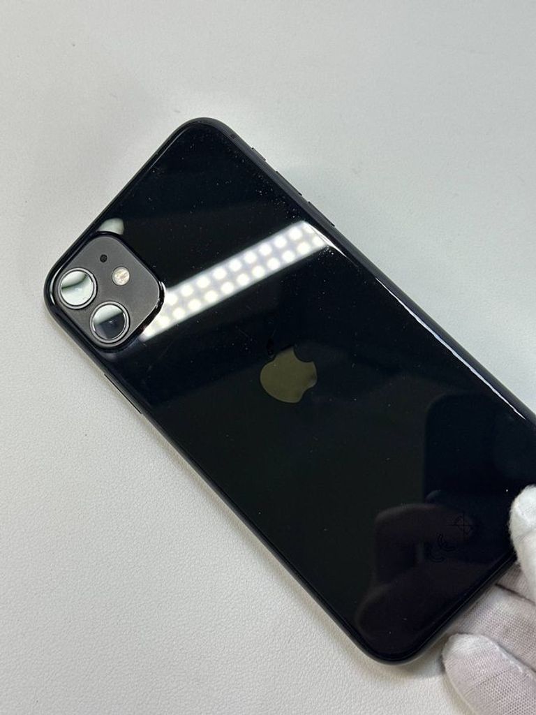 Apple iphone 11 64gb Код:01-200842338. Изображение 10