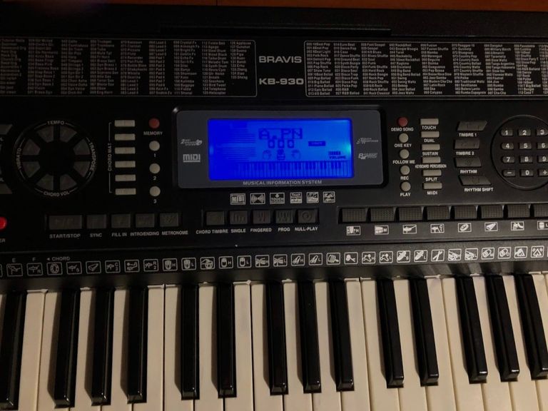 Дешиво BRAVIS KB-930 с ломбарда