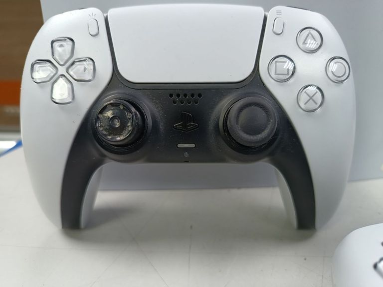 Sony PlayStation 5 825GB Код:01-200854193. Зображення 6