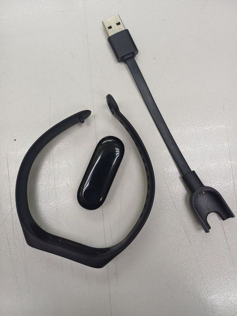 Оголошення Xiaomi Mi Band 3 Black Б/У