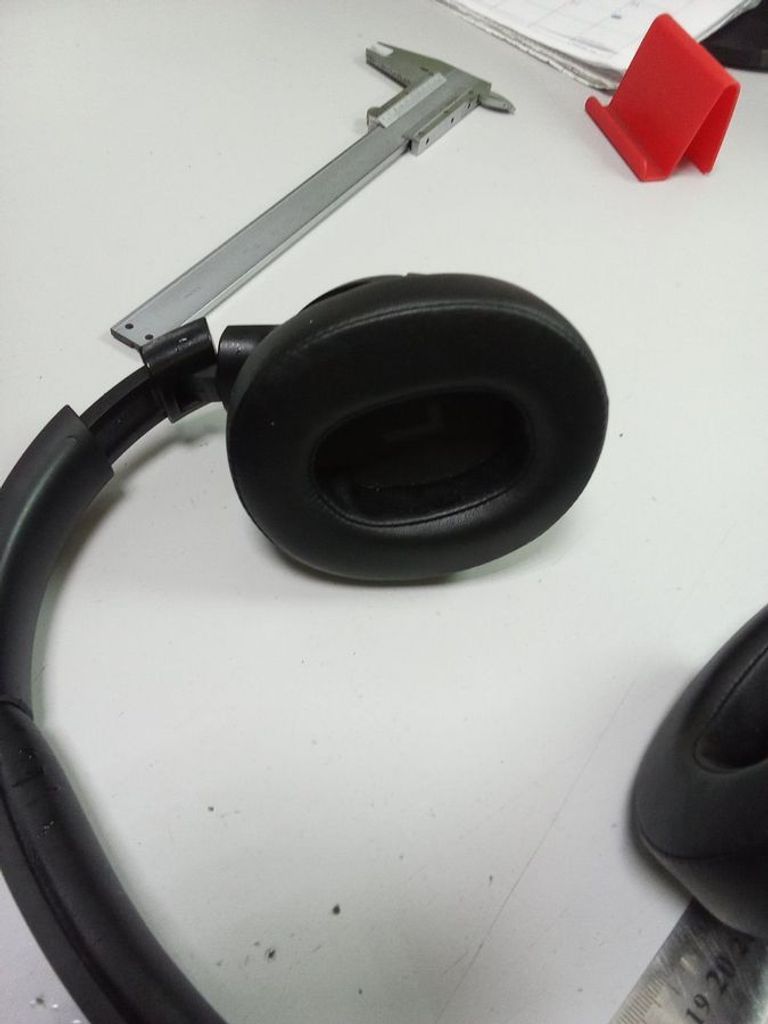 Оголошення Jbl tune 710 bt Б/У