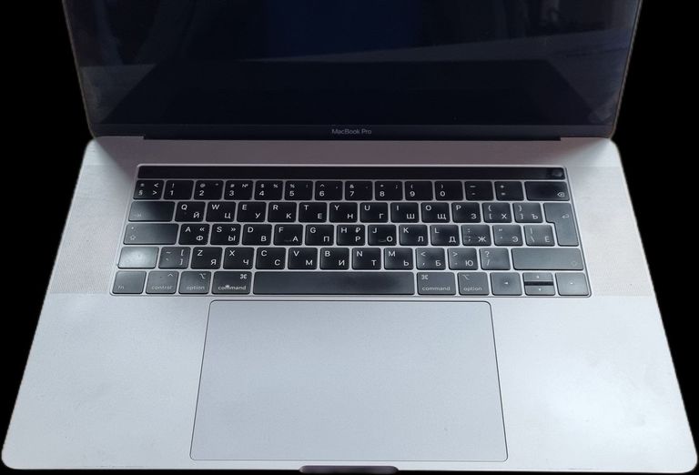 Apple macbook pro a1990 екр 15.4"/ core i7 2,2ghz/ ram16gb/ ssd256gb/ graphics 630 Код:01-200846458. Зображення 6