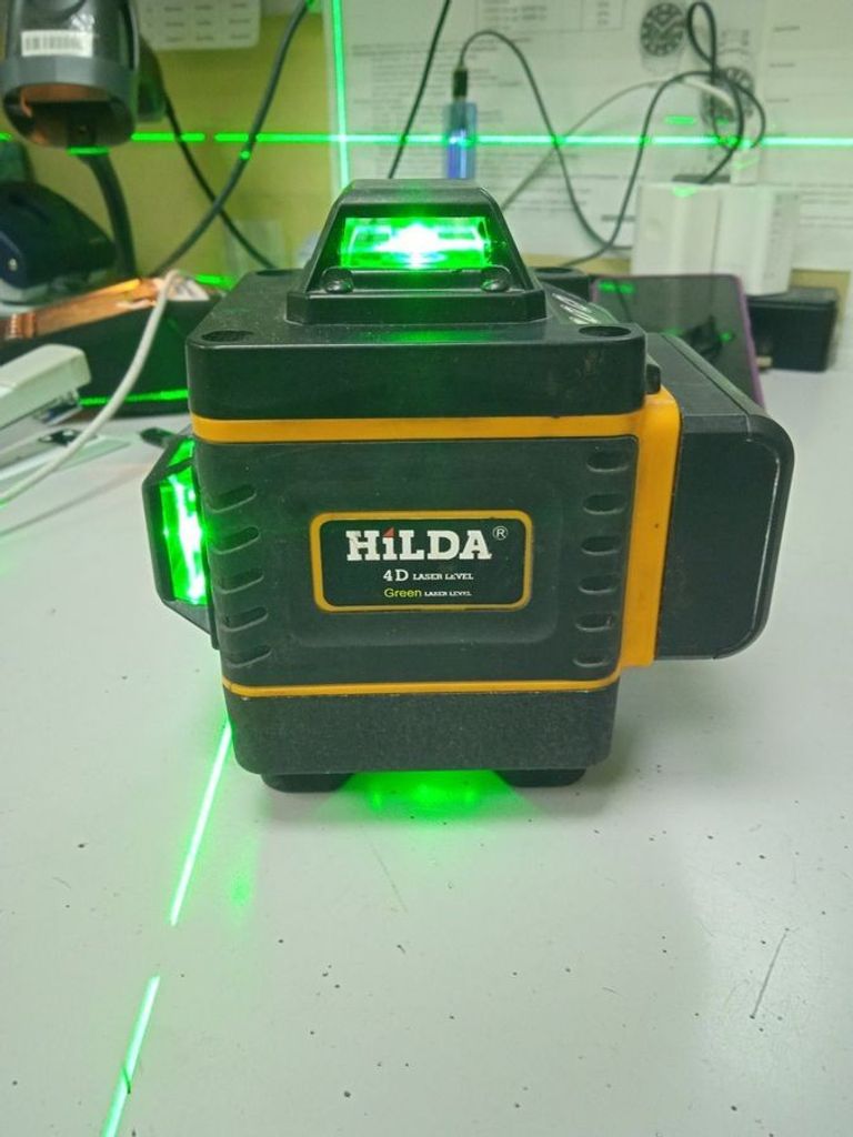 Дешево Hilda 4d 360 з ломбарду