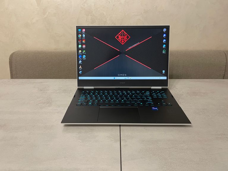 Купити HP Omen 16-b0005dx, 16,1" 2K IPS 165Hz, i7-11800H, 16GB, 1TB, Nvidia GeForce RTX 3070 8GB Б/У