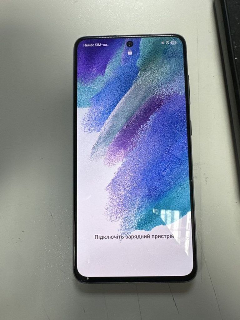 Купити Samsung galaxy s21fe 5g 6/128gb Б/У