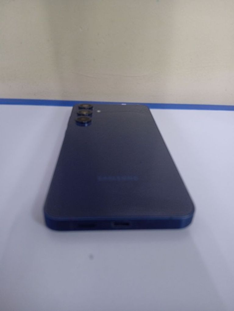 Розпродаж Samsung galaxy a55 5g sm-a556e 8/256gb, продавець Техноскарб