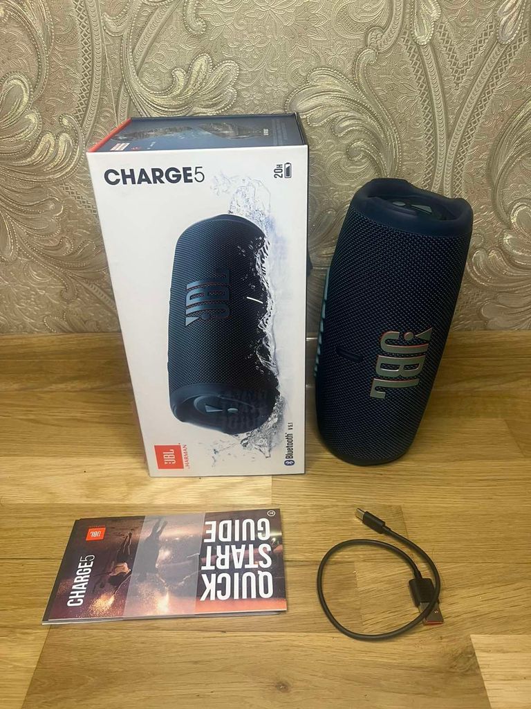 Купити Jbl Charge 5 Blue (JBLCHARGE5BLU) Б/У
