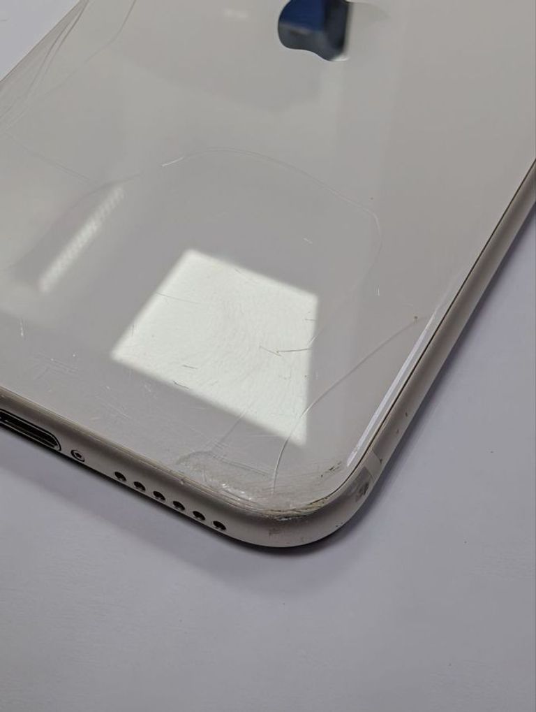 Apple iphone se 2022 64gb Код:01-200896799. Зображення 9