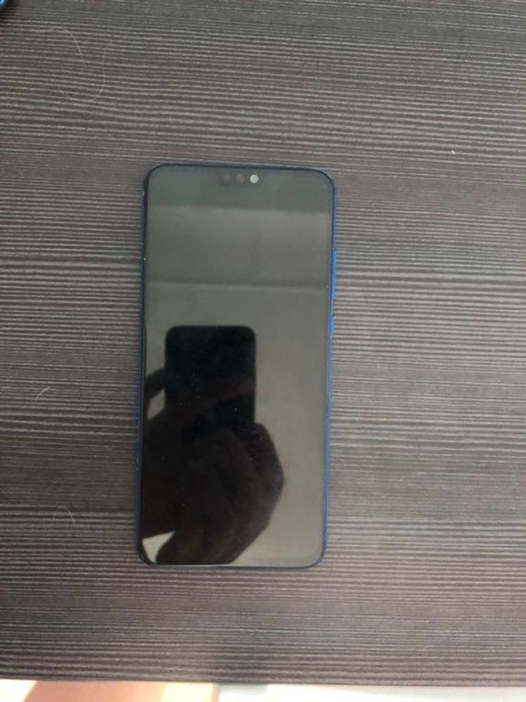 Оголошення Honor 8x 6/64GB Red Б/У