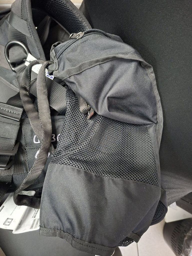 Оголошення Urban без моделі Б/У