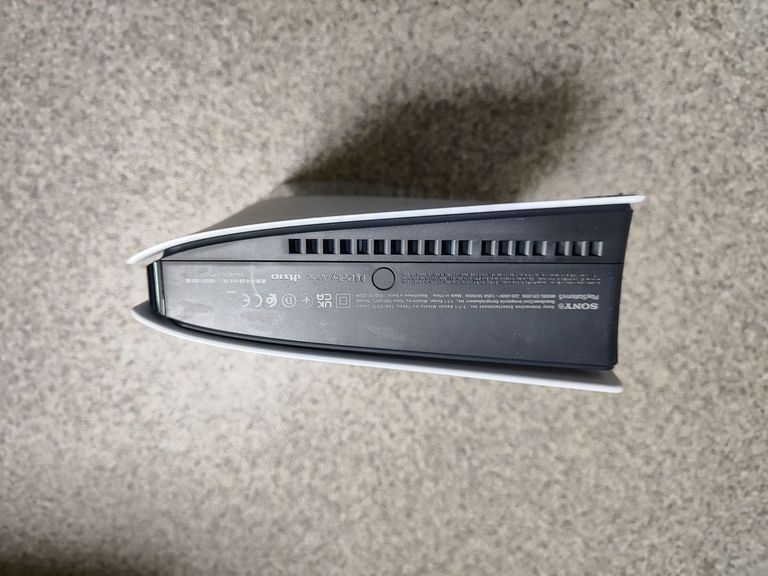 Дешиво Sony PlayStation 5 Slim Digital Edition 825GB White (1000040658) с ломбарда