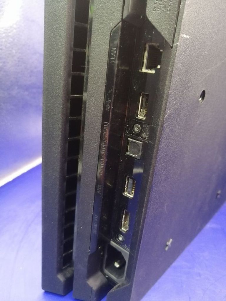 Оголошення Sony playstation 4 pro Б/У