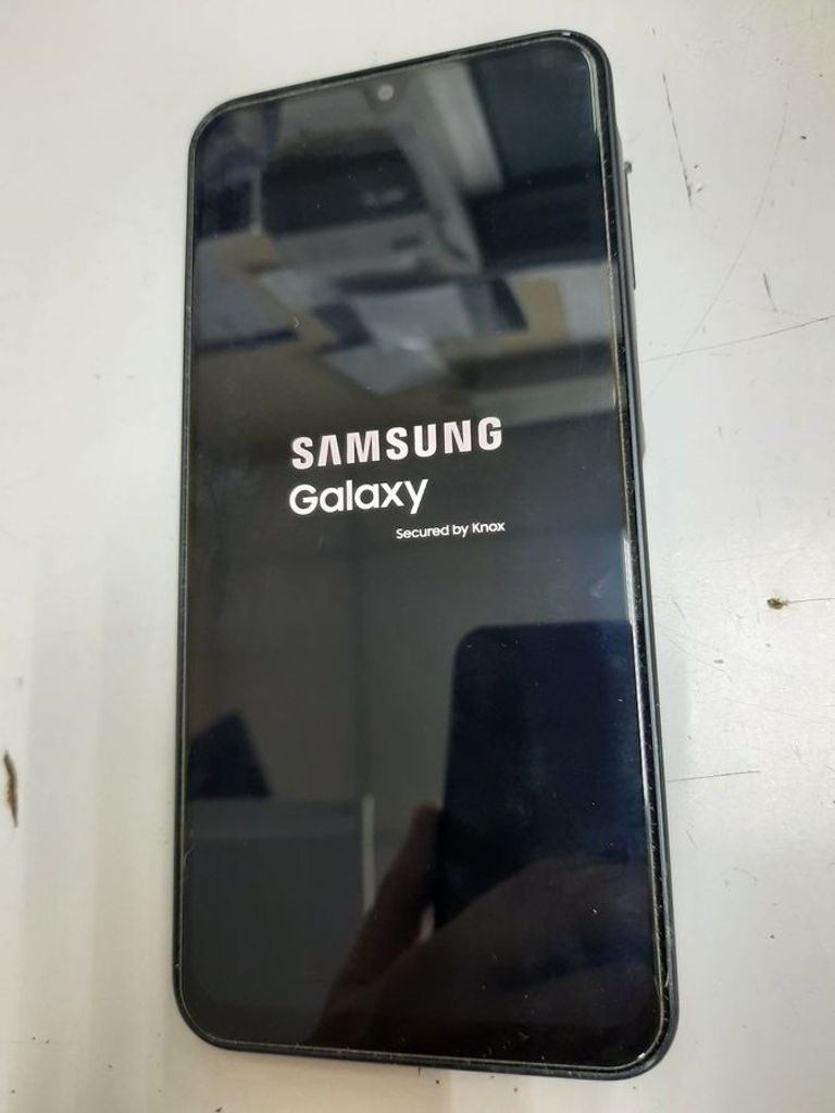Оголошення Samsung galaxy a16 4/128gb Б/У