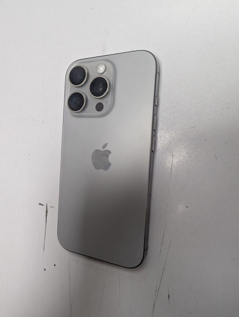 Розпродаж Apple iphone 16 pro 256gb, продавець Техноскарб