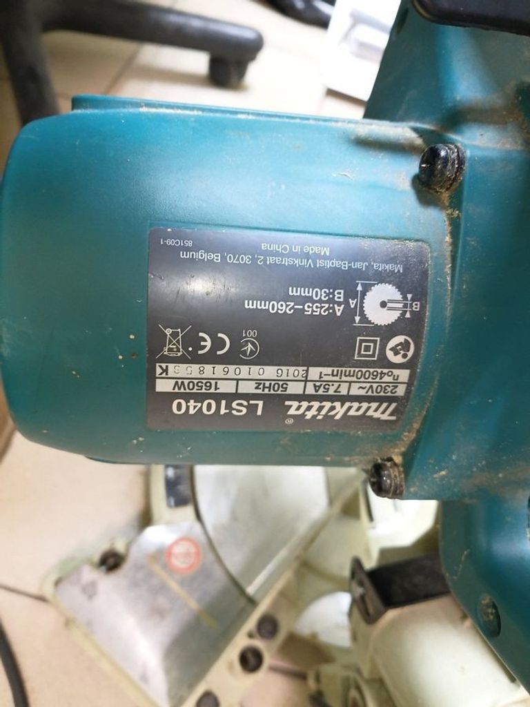 Распродажа Makita LS1040, продавец Техноскарб