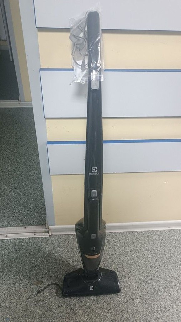 Дешиво Electrolux EERC73EB с ломбарда