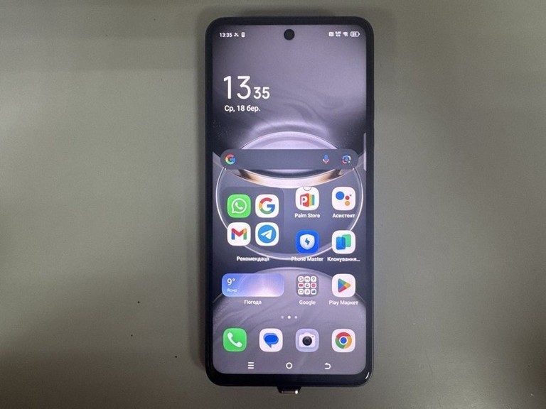 Купити Tecno spark 30 kl6 8/128gb Б/У