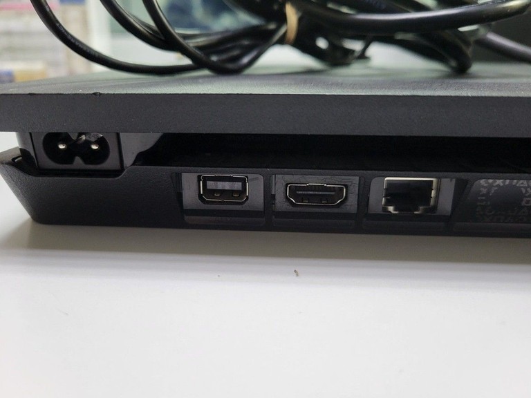  Sony PlayStation 4 Slim 1TB Black Код:01-200936182. Зображення 6