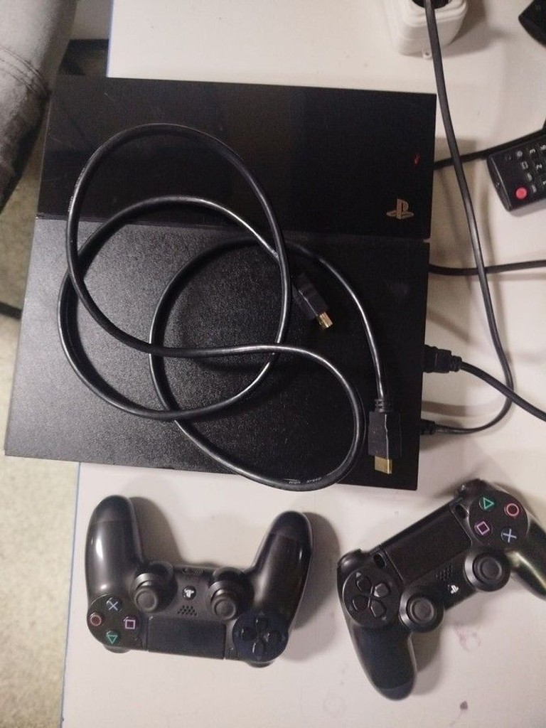 Купить Sony playstation 4 500gb Б/У