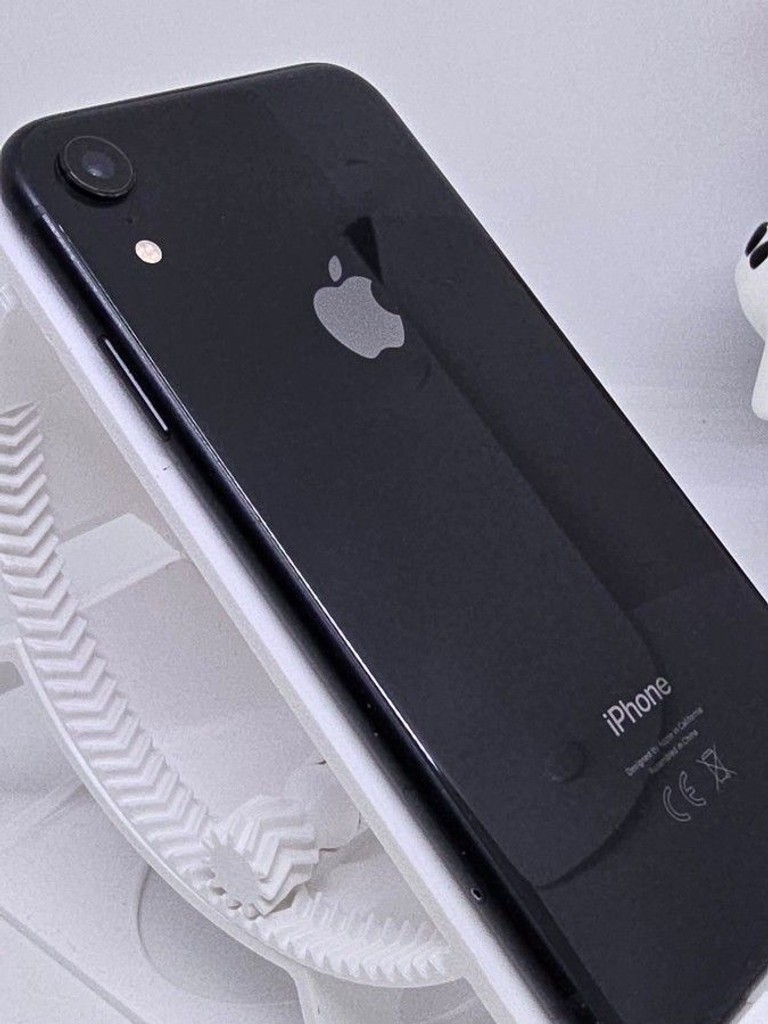 Распродажа Apple iphone xr 64gb, продавец Техноскарб