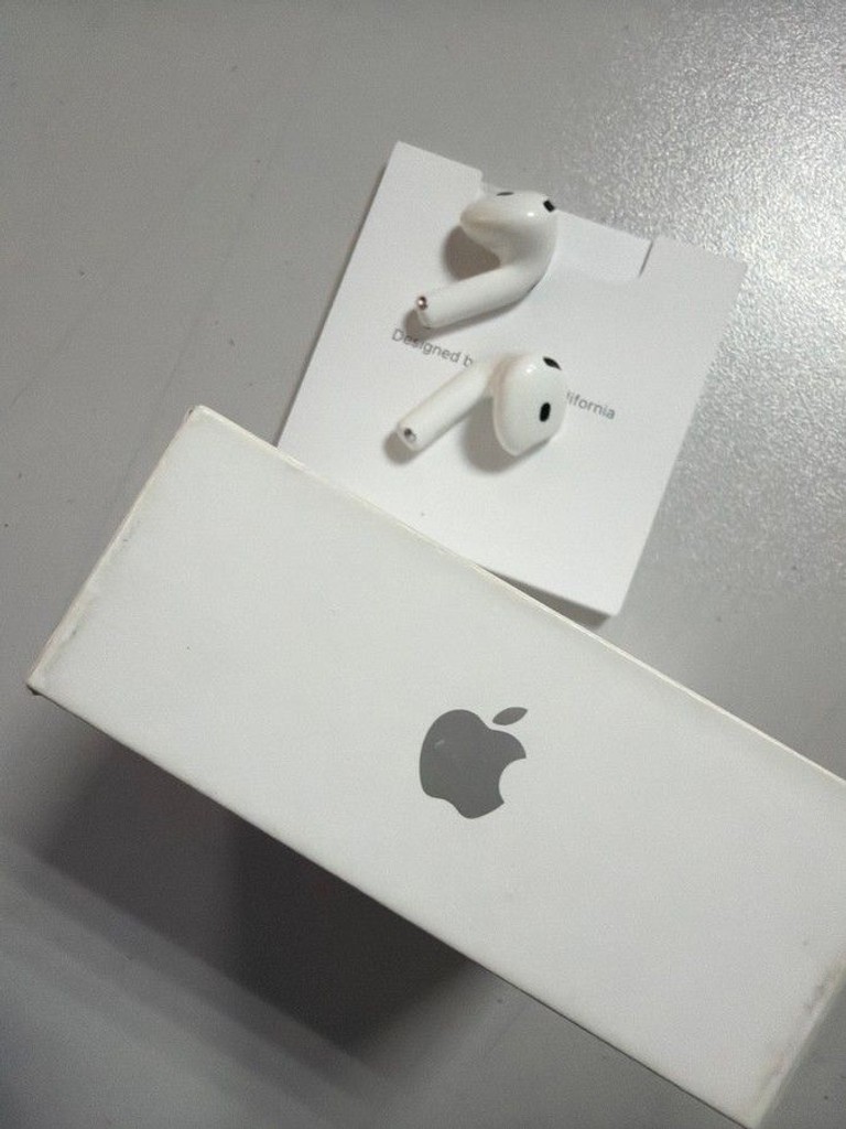 Apple airpods 4 Код:01-200995320. Изображение 9